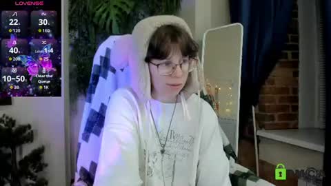Melissa online show from August 15, 10:03 pm