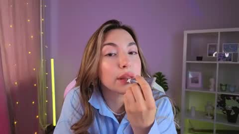 melissacharm_ online show from July 31, 5:57 am