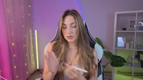melissacharm_ online show from September 1, 4:02 am