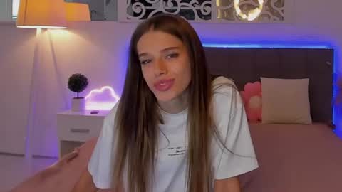 MelissaCrayzy online show from August 2, 10:44 am