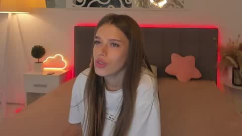 MelissaCrayzy online show from August 8, 11:43 am