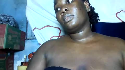 Melissa  online show from August 8, 9:04 pm