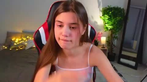 Ariana online show from July 20, 10:35 pm