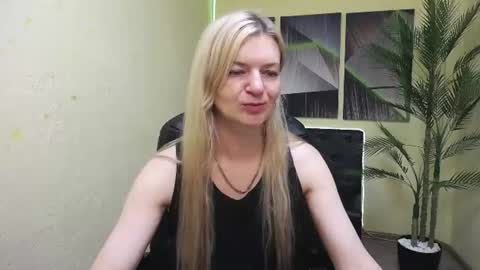 Melissa online show from August 10, 11:44 am