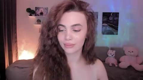 Ms. Tessa online show from July 10, 7:03 am