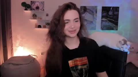 Ms. Tessa online show from July 11, 5:35 am