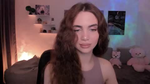 Ms. Tessa online show from July 26, 6:18 am