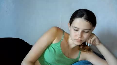 Mellisa online show from August 13, 5:54 am
