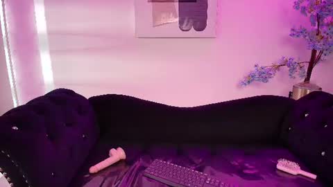 mellissa_gates online show from August 15, 4:44 pm
