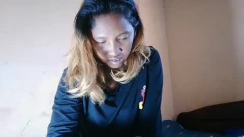 mellissa online show from July 13, 5:25 am