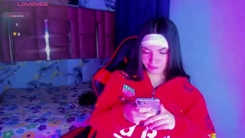 melllks online show from August 10, 2:13 am