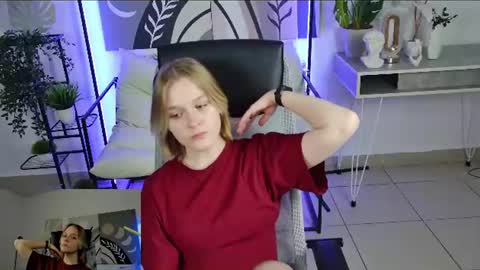 Melody online show from August 7, 4:29 pm