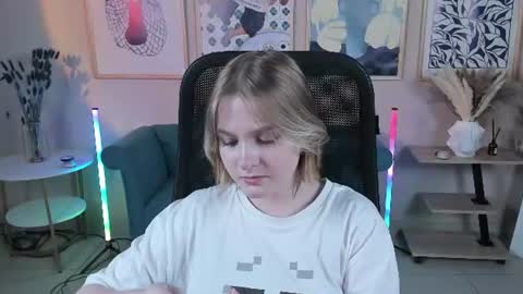 Melody online show from August 11, 9:00 am