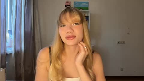 Kate online show from August 14, 3:37 pm