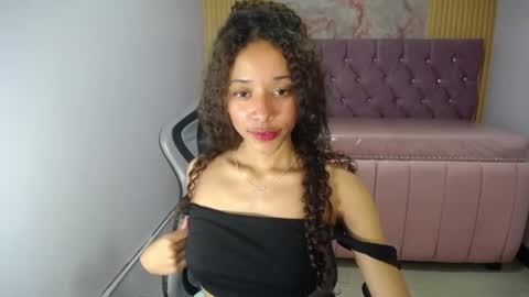 Melody  online show from August 8, 10:32 pm