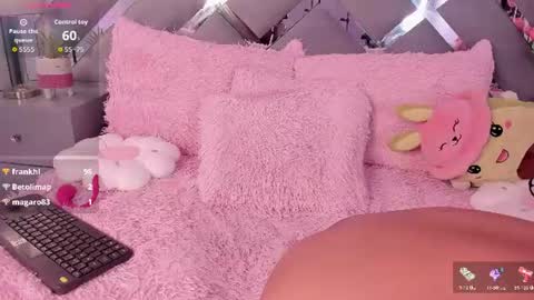 mel  online show from August 7, 7:19 am