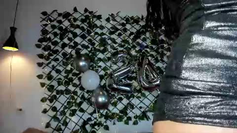 melody_cute10 online show from August 11, 4:53 pm