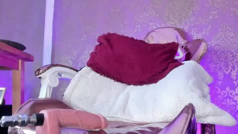 melody_hanks online show from August 7, 8:58 am