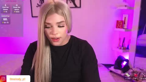 melody_p online show from July 31, 1:17 pm