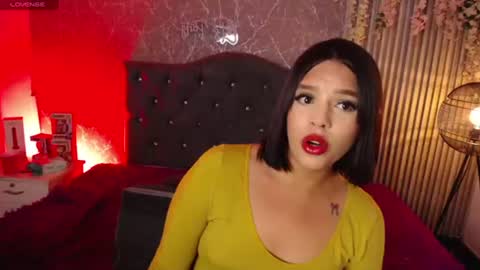 melody_p online show from August 16, 7:23 am
