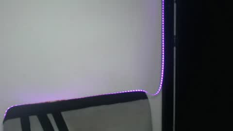 melody_phillips2 online show from August 10, 10:38 am