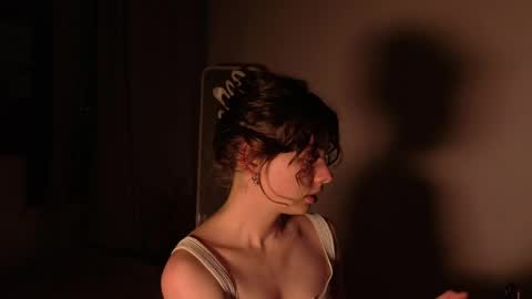 melody  online show from June 3, 2:59 am