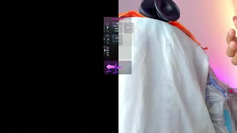 Melody online show from August 15, 8:24 pm