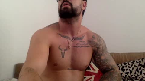 mentholass online show from August 9, 2:40 pm