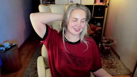 Flora  Next stream November 17th at 6  GMT online show from July 23, 9:55 am