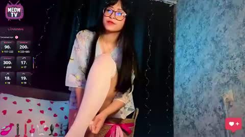 meowkami online show from August 7, 11:49 pm
