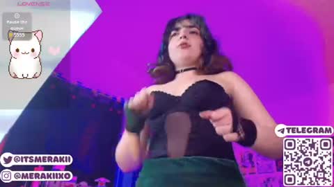 meraki_fraise online show from August 9, 12:33 am