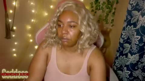 Mercedes Redd online show from July 5, 4:54 pm