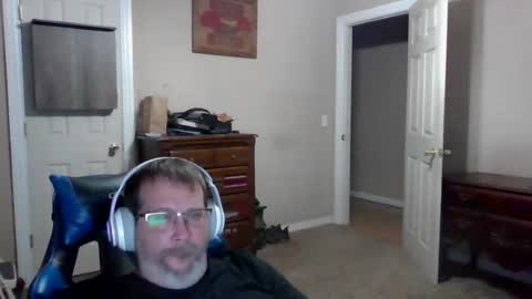 mercer1977 online show from July 6, 1:03 pm