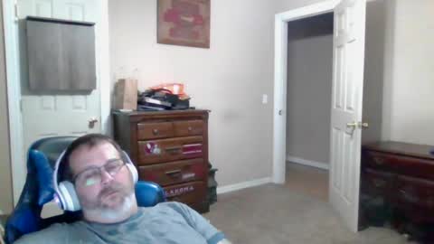 mercer1977 online show from July 13, 2:56 pm
