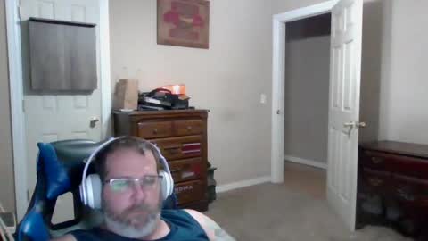 mercer1977 online show from July 28, 4:02 pm