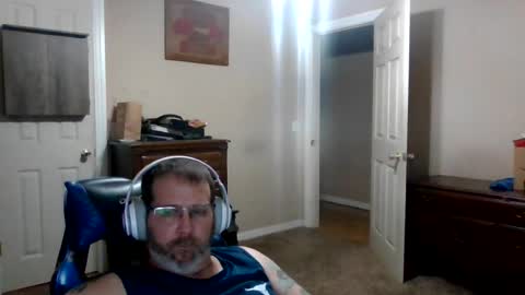 mercer1977 online show from August 3, 1:40 pm