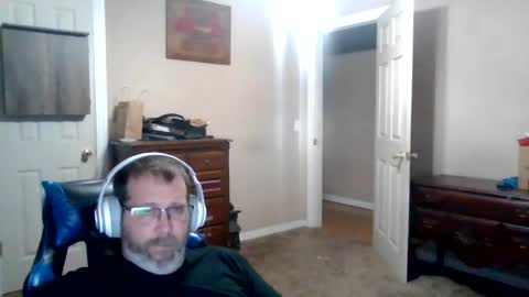 mercer1977 online show from August 7, 10:26 am