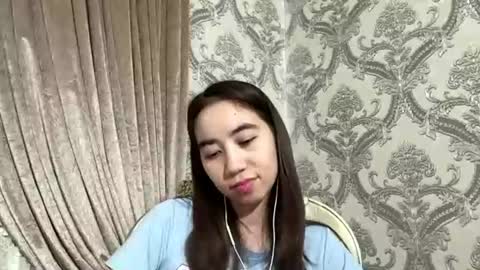 merlenebixel online show from August 5, 12:41 am