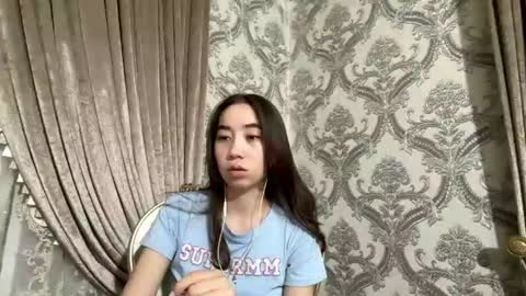 merlenebixel online show from August 10, 10:11 pm