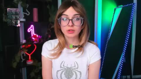 merli warner online show from May 10, 6:37 am