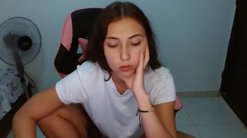 merly_14 online show from July 21, 4:27 am