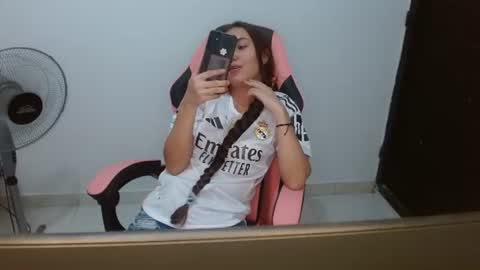 merly_14 online show from July 31, 2:29 am
