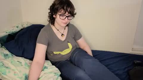 Merrill Mallow online show from July 10, 11:54 pm