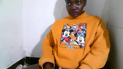 messykittie online show from February 25, 5:49 am