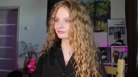 Eva online show from August 4, 2:14 pm