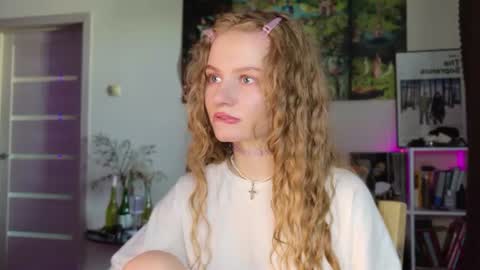 Eva online show from August 6, 12:48 pm