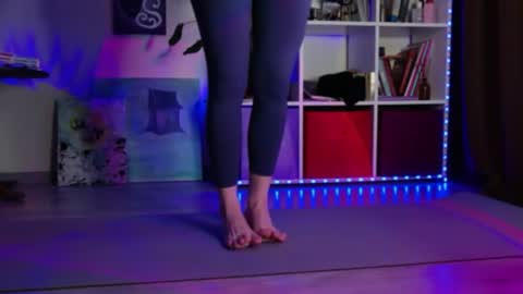 Eva online show from August 11, 9:33 am