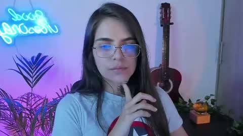 Meurif online show from August 9, 1:39 am
