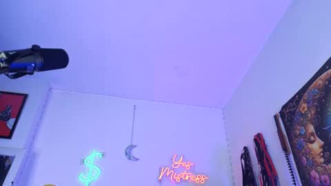 Mistress Corleone online show from August 17, 9:03 am