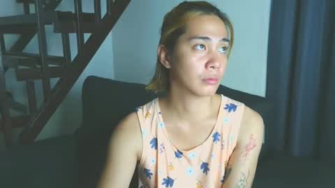 mi270220 online show from May 4, 7:37 pm